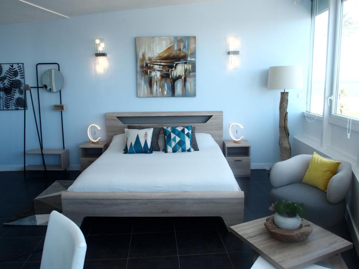 Bleu Duplex & 4* Saint-Cyprien (Pyrenees-Orientales)